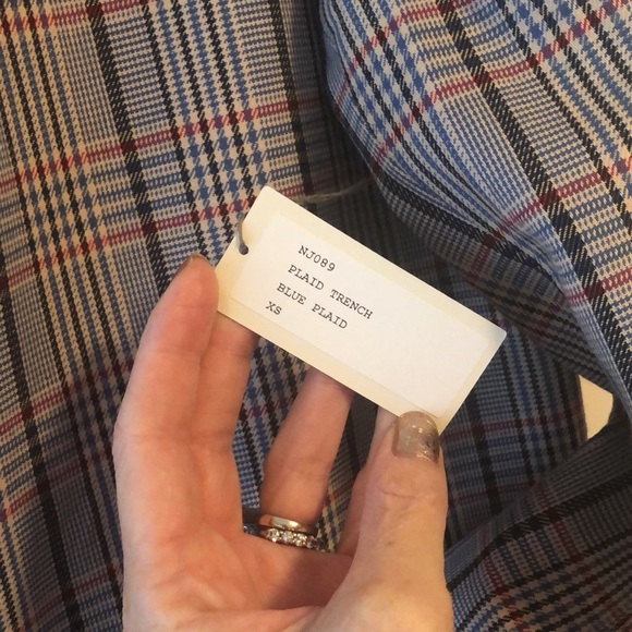 Sold elsewhere *** NWT 6397 Plaid oversized coat. - Picture 7 of 10